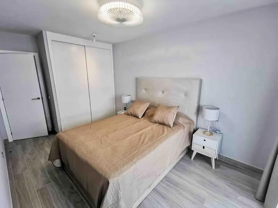 Apartamento Апартамент С 1 Спальней Playa La Tejita H 0*,  España